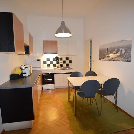 Apartment Penzing Wenen Buitenkant foto