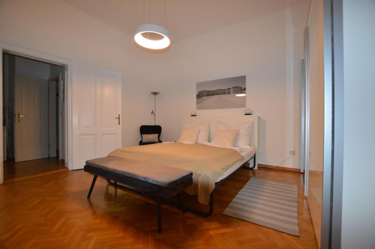 Apartment Penzing Wenen Buitenkant foto