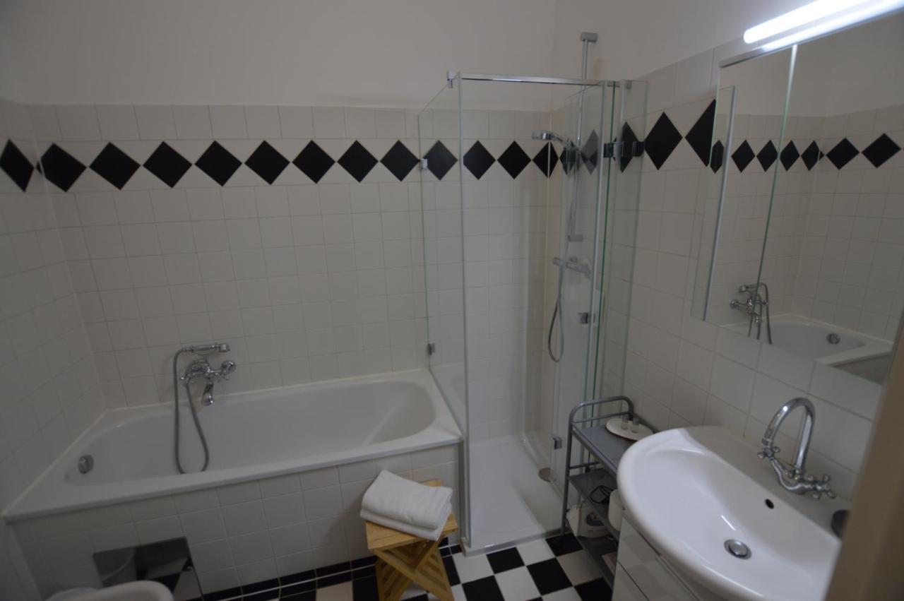 Apartment Penzing Wenen Buitenkant foto